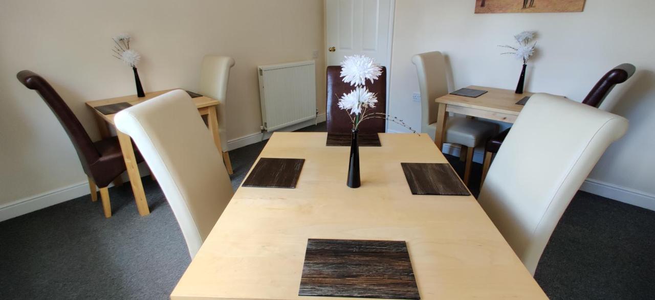 Aaron Lodge Guest House 레스터 외부 사진