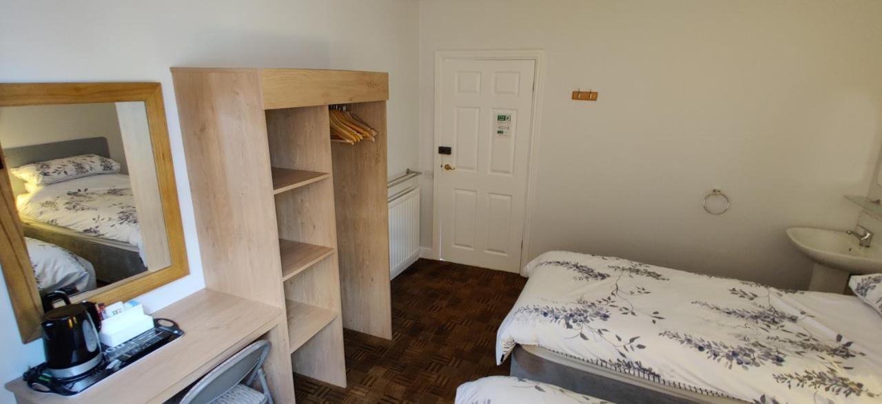 Aaron Lodge Guest House 레스터 외부 사진